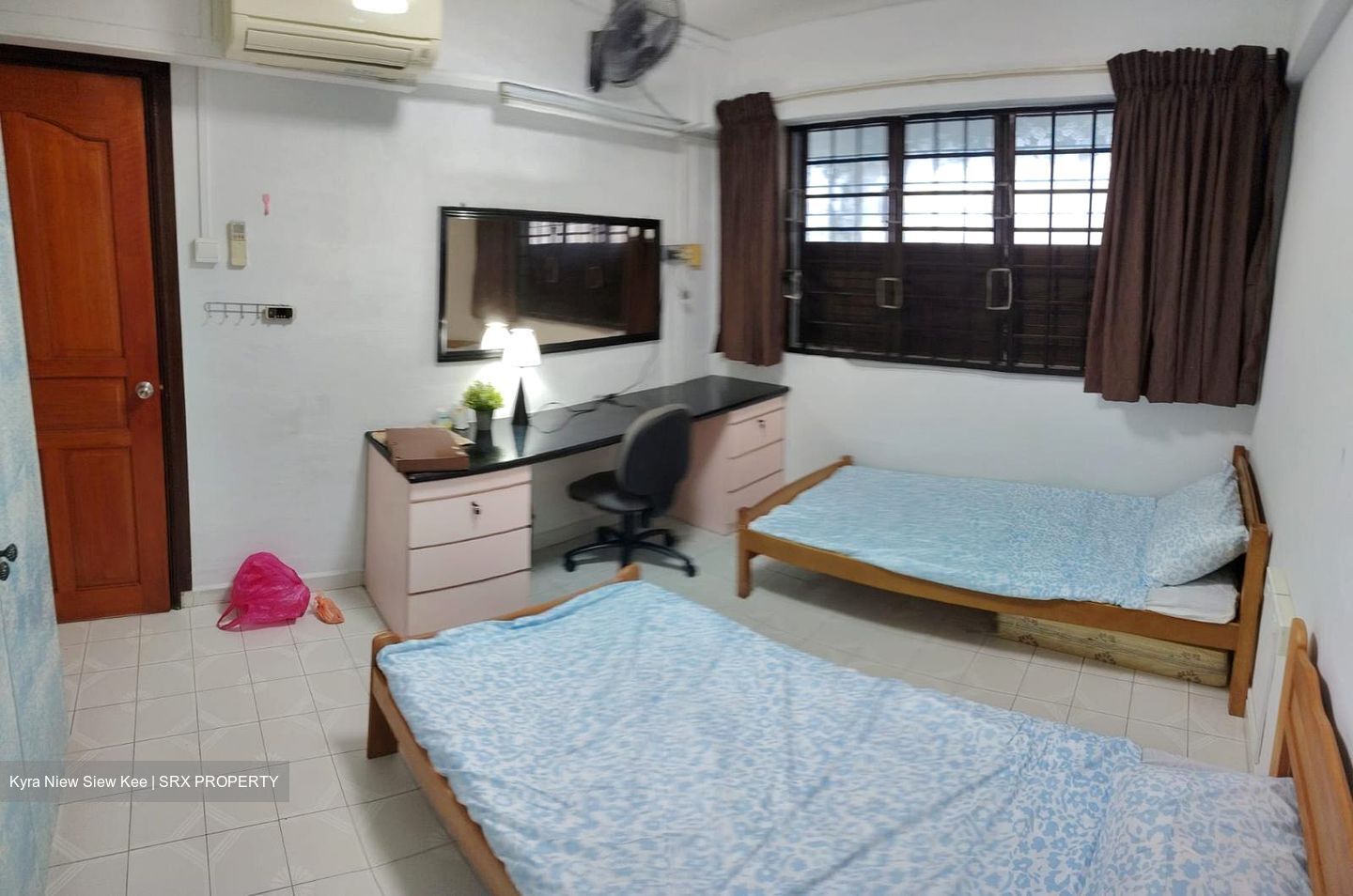 Blk 258 Jurong East Street 24 (Jurong East), HDB 5 Rooms #588894351